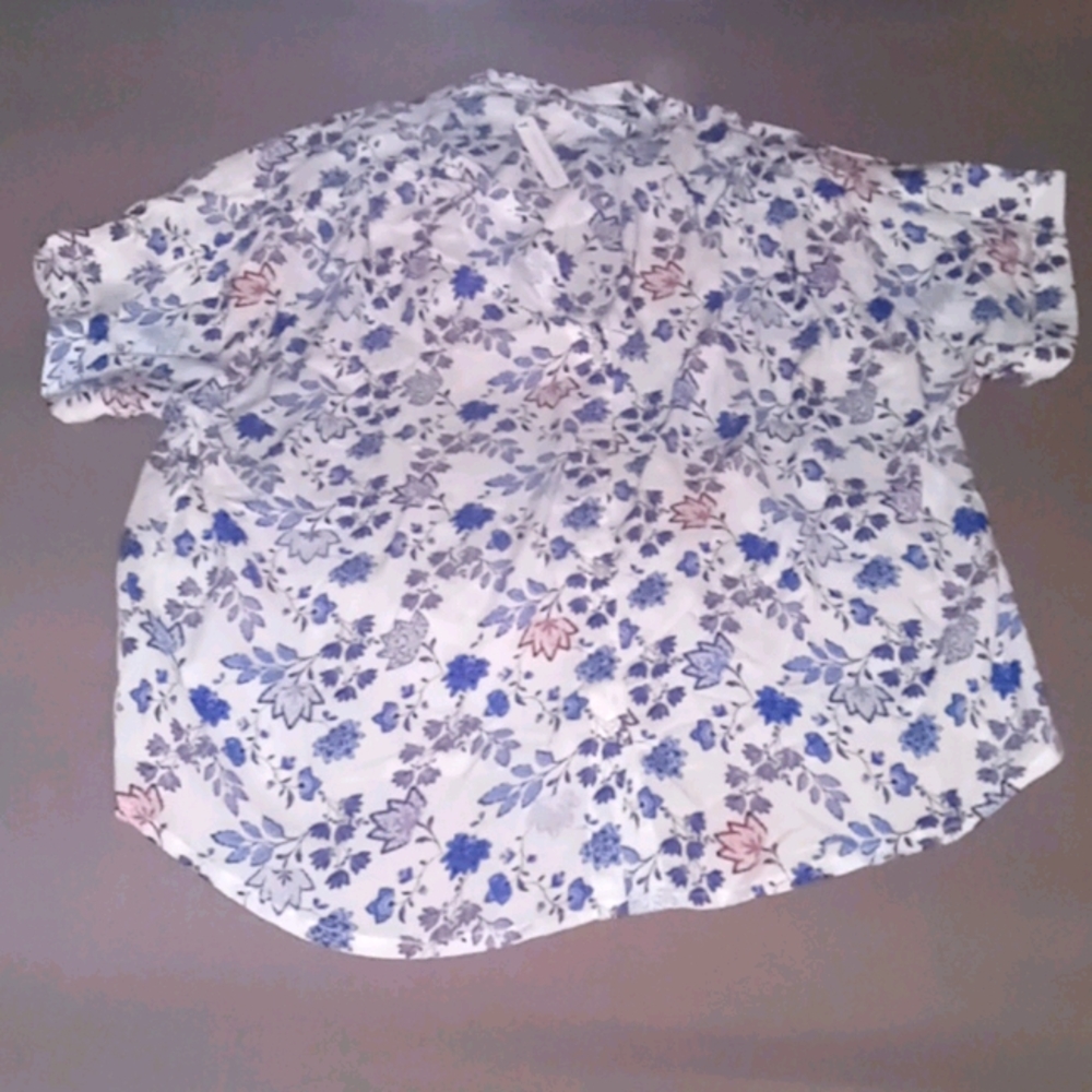 Floral Blouse/Top